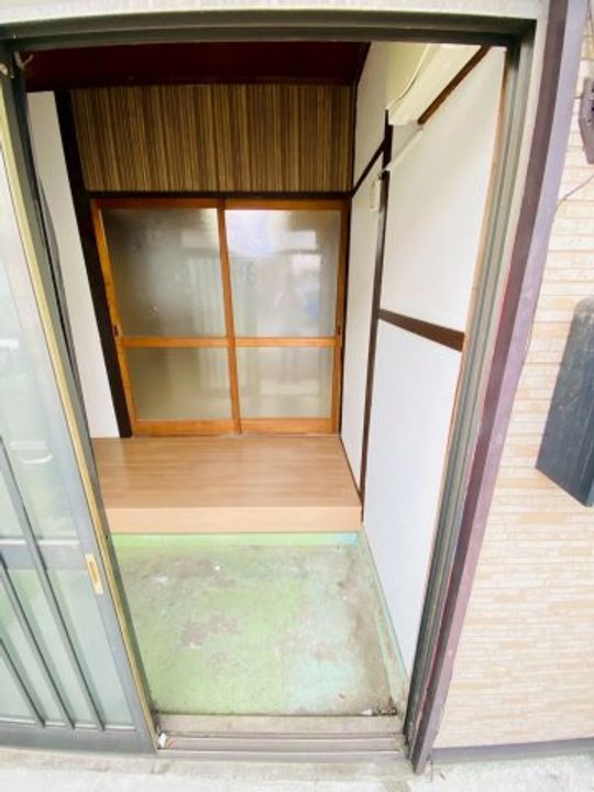 千葉県千葉市若葉区桜木1(一戸建)の賃貸物件の玄関