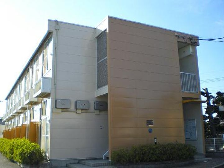 レオパレスチェルシーの外観