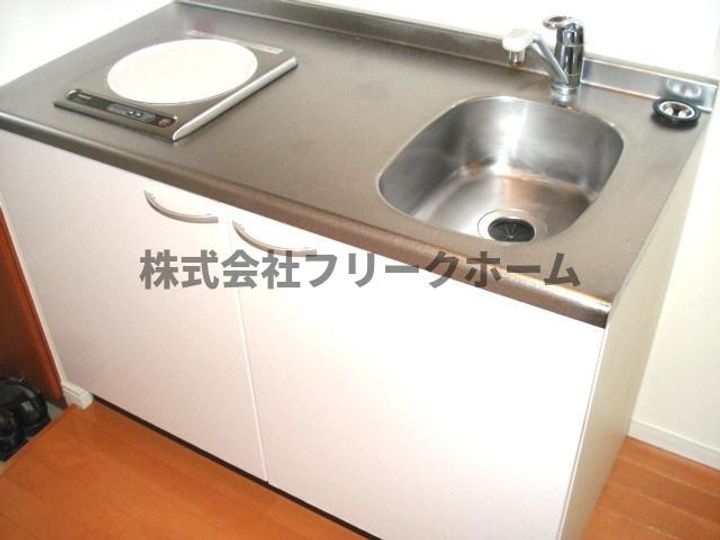 東京都武蔵野市境南町2の賃貸マンションのキッチン