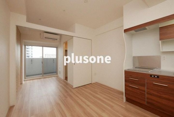 セレニテ難波リアンの居間