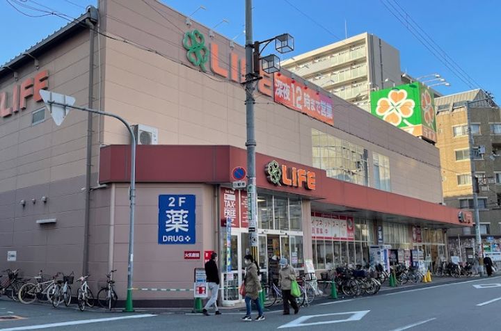 セレニテ難波リアンの周辺