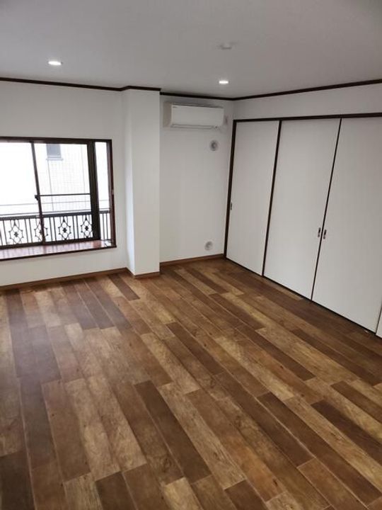 宇井ビルの内装