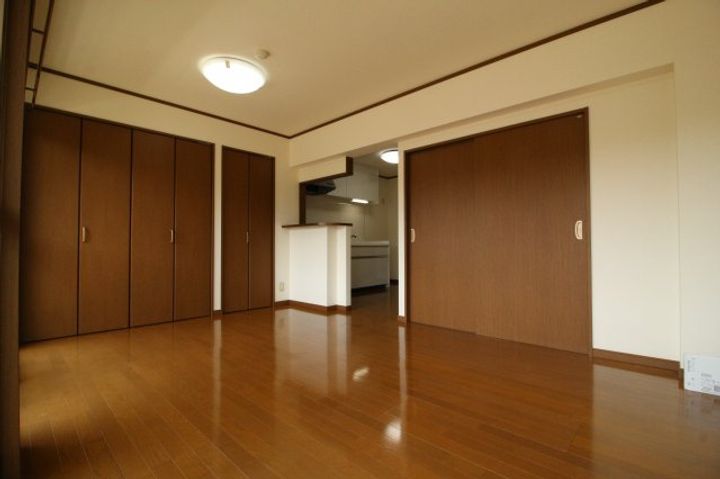 ユーミーマンションオリーブ通りB館の居間