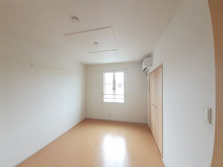 エレガンスIの内装