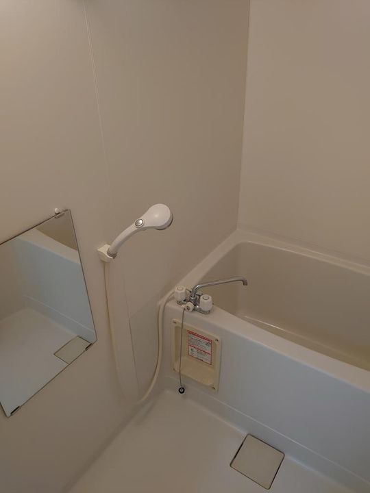 シャンペトルの風呂