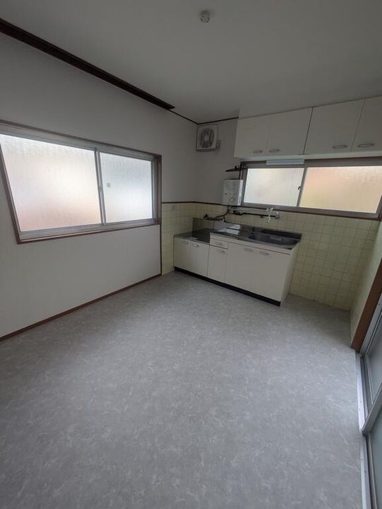 兵庫県神戸市長田区高東町1(一戸建)の賃貸物件のキッチン