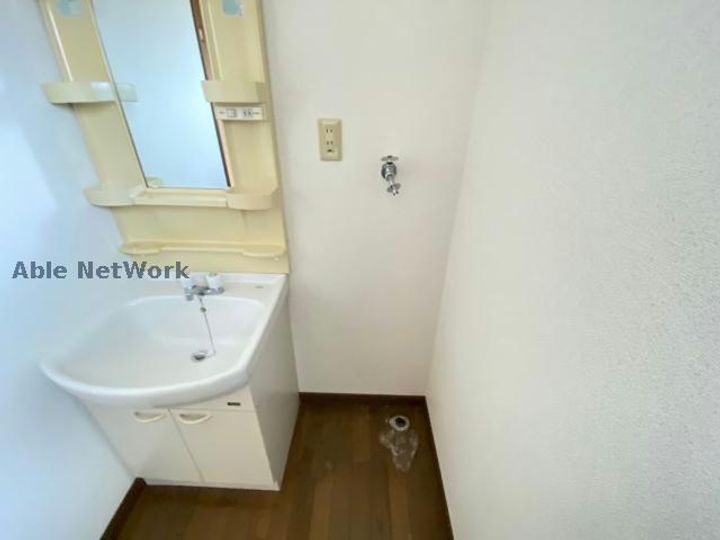 モン・シェリUの内装