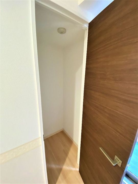 DNKMSAパートIVビルANNEX別館の内装