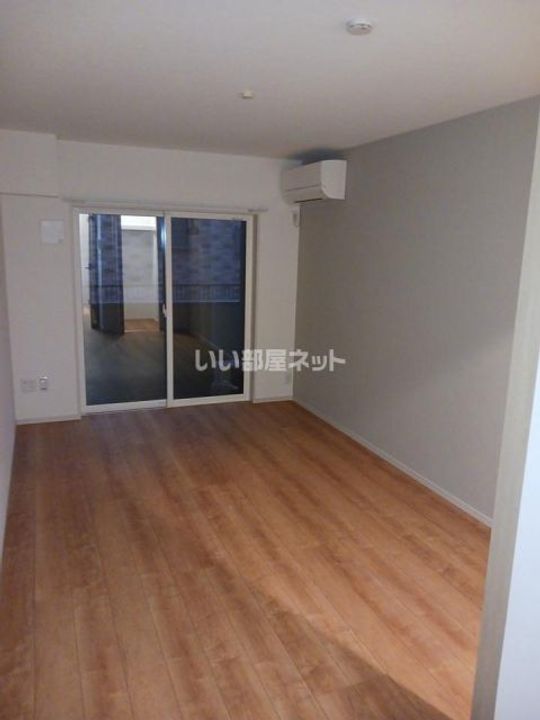 埼玉県久喜市栄1(アパート)の賃貸物件の居間