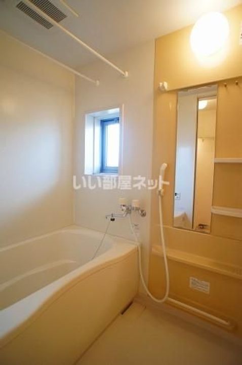 群馬県太田市尾島町(アパート)の賃貸物件の風呂