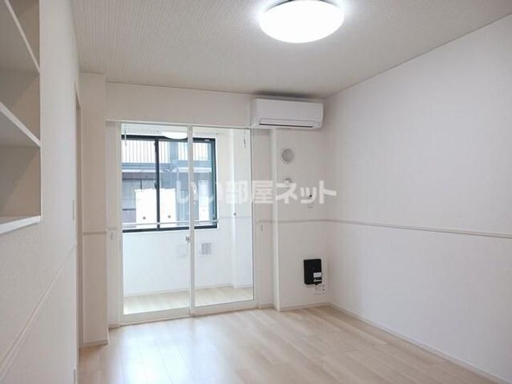 埼玉県飯能市大字岩沢(アパート)の賃貸物件の居間