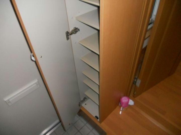 ロイヤルエステートの玄関