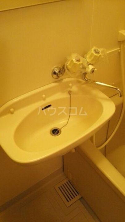 サンプラザ斉藤の内装