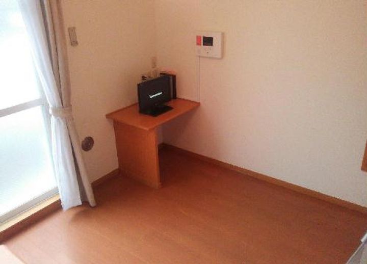 レオパレスハート1の居間