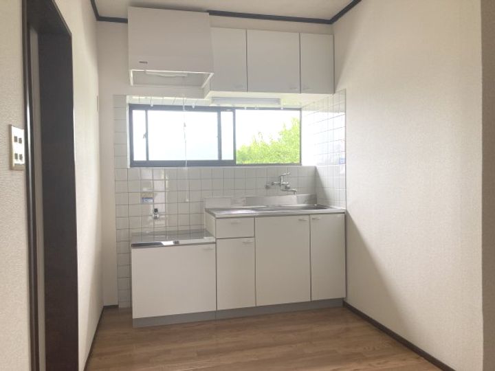 ラフォーレ石岡C棟の居間