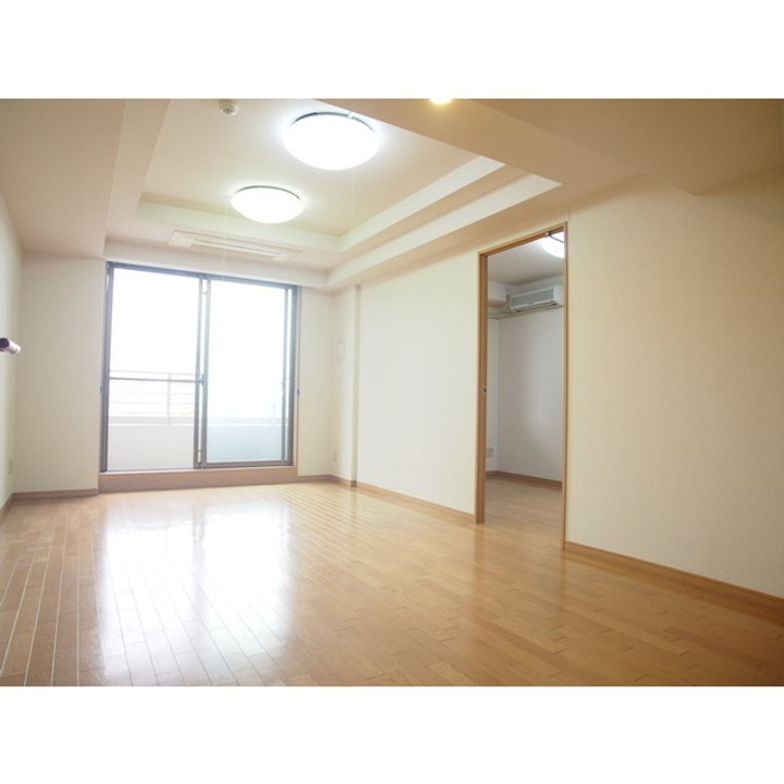 S4-Towerの居間