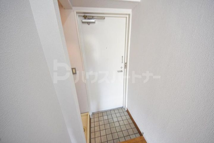 テラス137の玄関