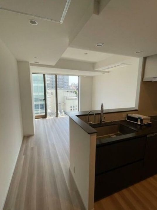 東京都渋谷区猿楽町(マンション)の賃貸物件の居間