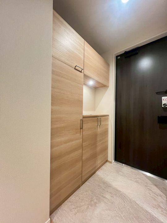 エール ブランシェの玄関