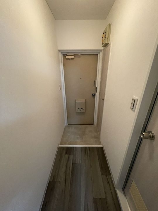 オパール館新所沢の玄関