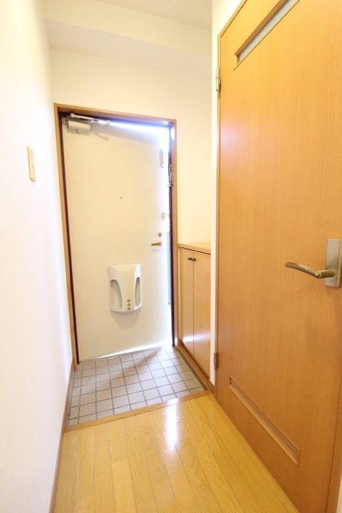 メゾン ドゥ ボヌールの玄関