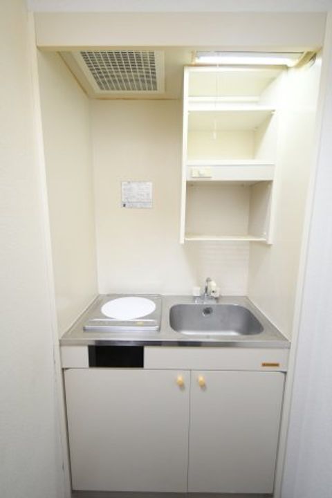 鷹の巣センチュリー21のキッチン