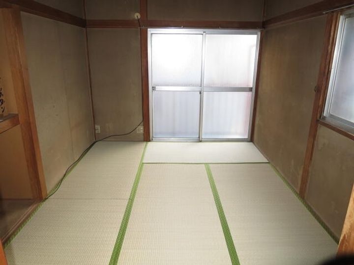 西原ハイムの居間