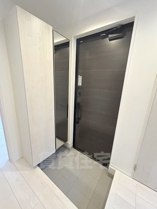 兵庫県西宮市六軒町(一戸建)の賃貸物件の玄関