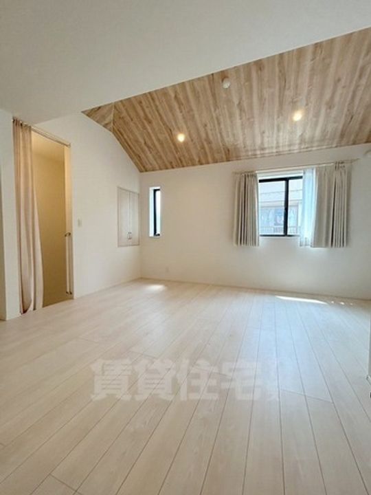 兵庫県西宮市六軒町(一戸建)の賃貸物件の居間