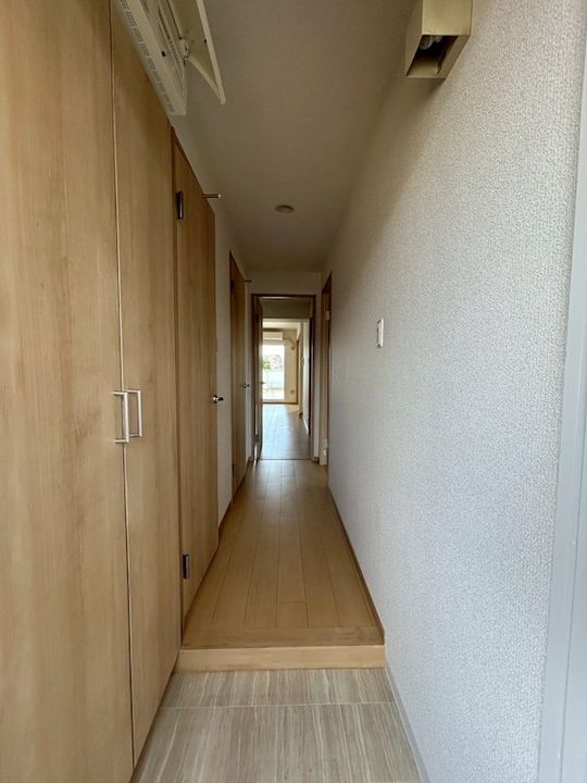 神奈川県横浜市神奈川区六角橋4(マンション)の賃貸物件の玄関