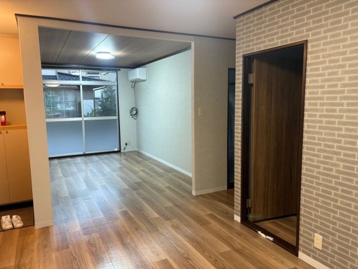 滋賀県彦根市大藪町(アパート)の賃貸物件の居間