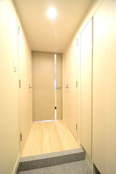 東京都板橋区南常盤台1(マンション)の賃貸物件の玄関