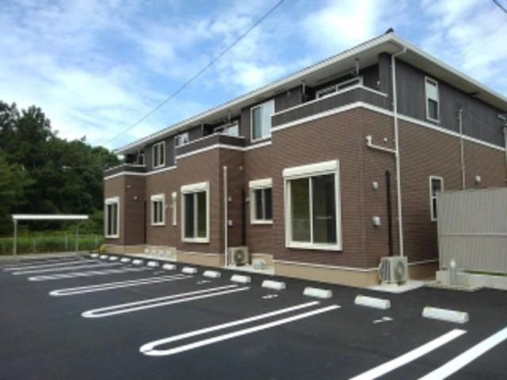 ラフレシール花見Iの外観