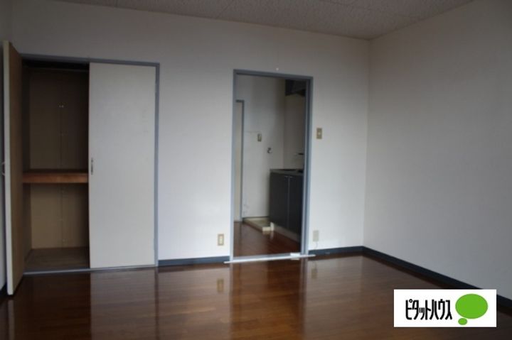 サンジェルマンの内装