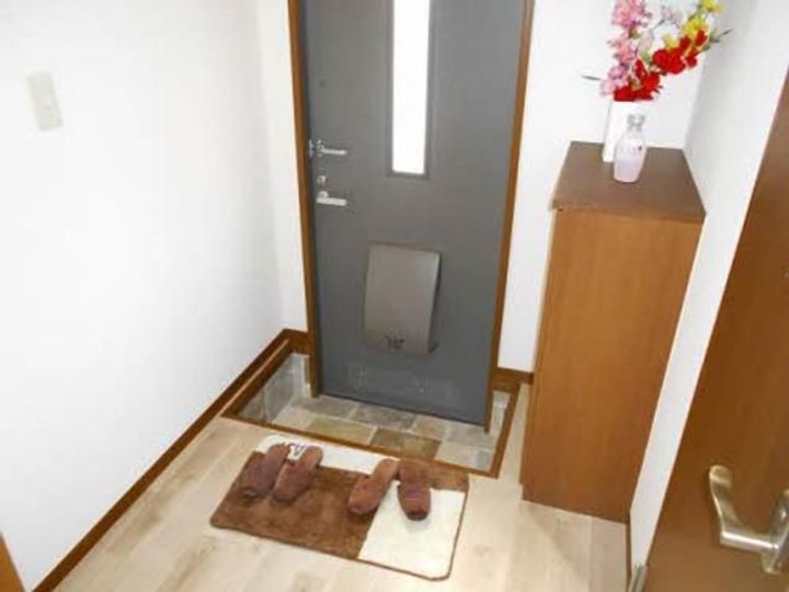 リバーライフ三井 C棟の玄関