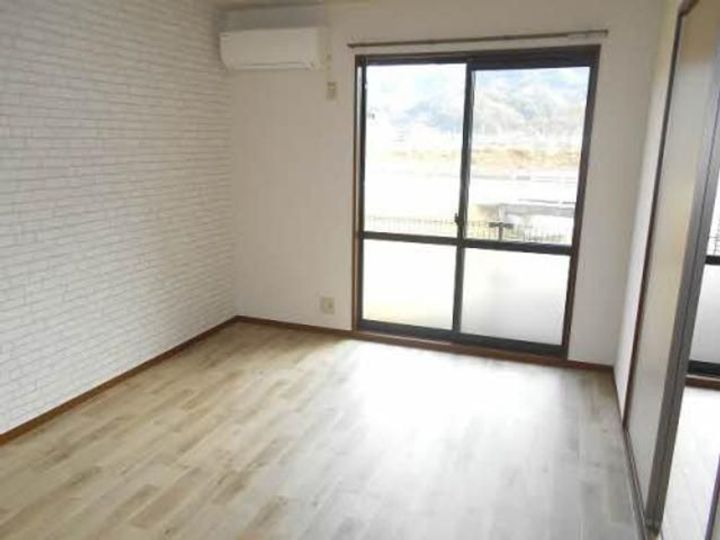 リバーライフ三井 C棟の居間