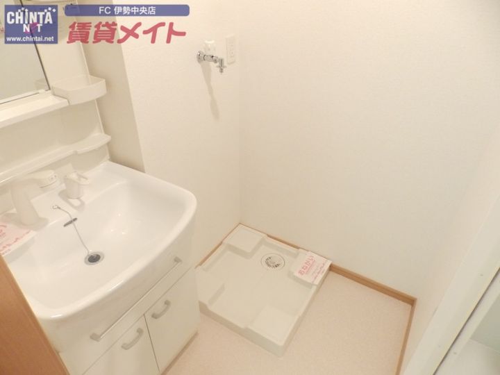 グラスロードの内装