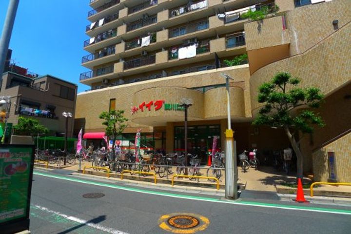 Miena Queenの周辺
