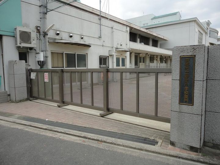 京都府京都市上京区梅屋町(マンション)の賃貸物件の周辺