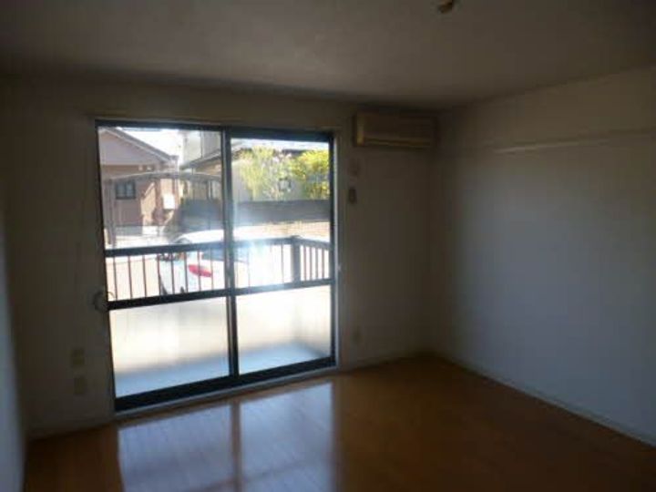 エンゼルハイツ中山の居間