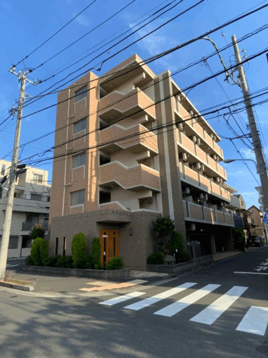 プリマベールの外観