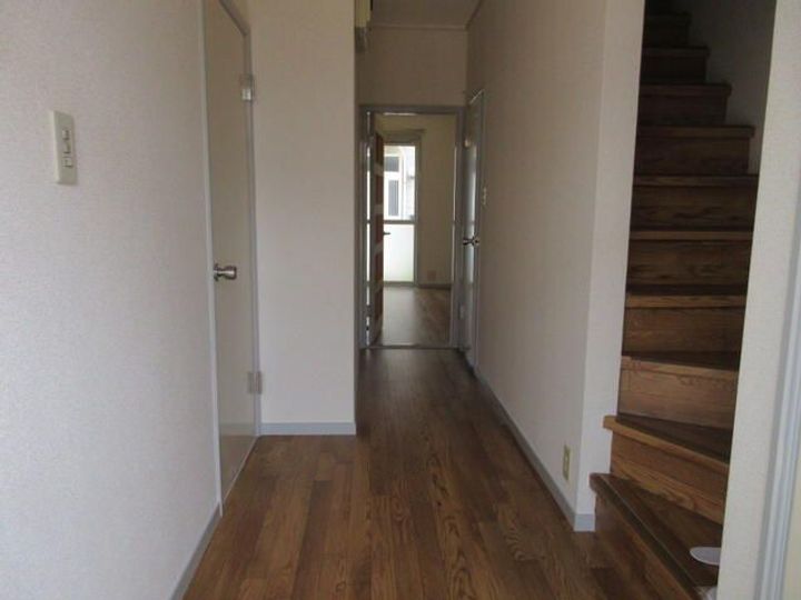 東京都町田市南成瀬5(一戸建)の賃貸物件の玄関