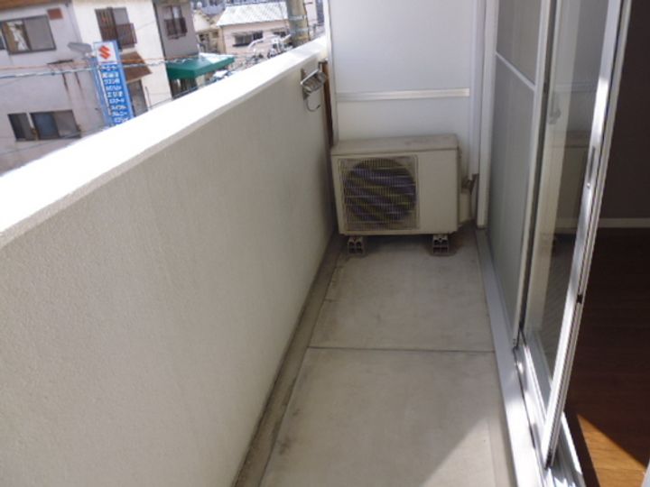 とんぼビルの内装