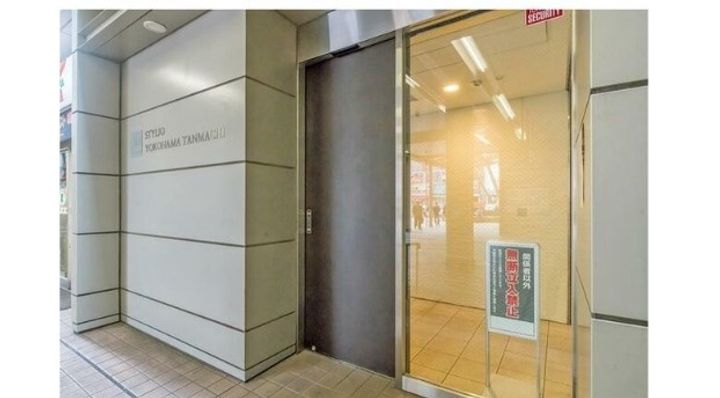 スタイリオ横浜反町の地図