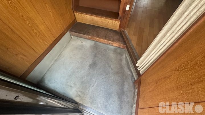 大阪府豊中市豊南町西1(一戸建)の賃貸物件の玄関