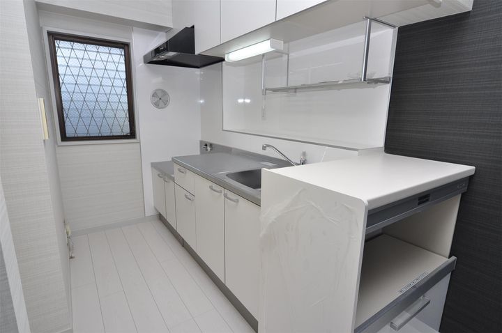 群馬県高崎市下豊岡町(アパート)の賃貸物件のキッチン