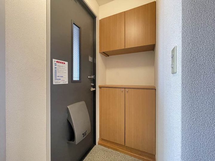 北上市常盤台4丁目【ハーモニアスK B】築26年の玄関