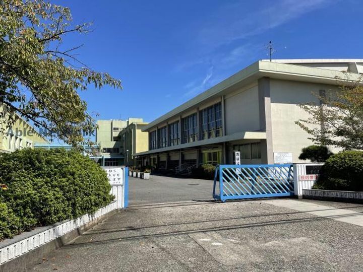 LIen(リアン)の周辺