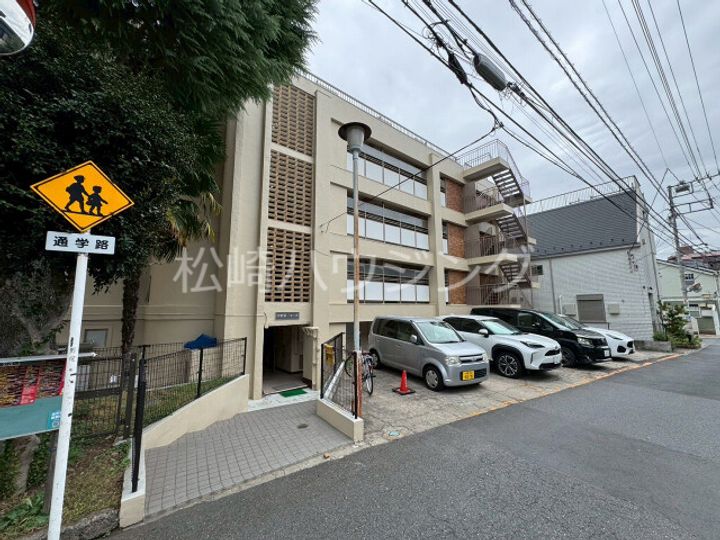 中野第一コーポの地図