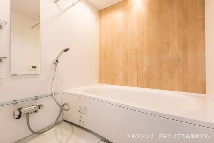 フィオーレ IIの風呂